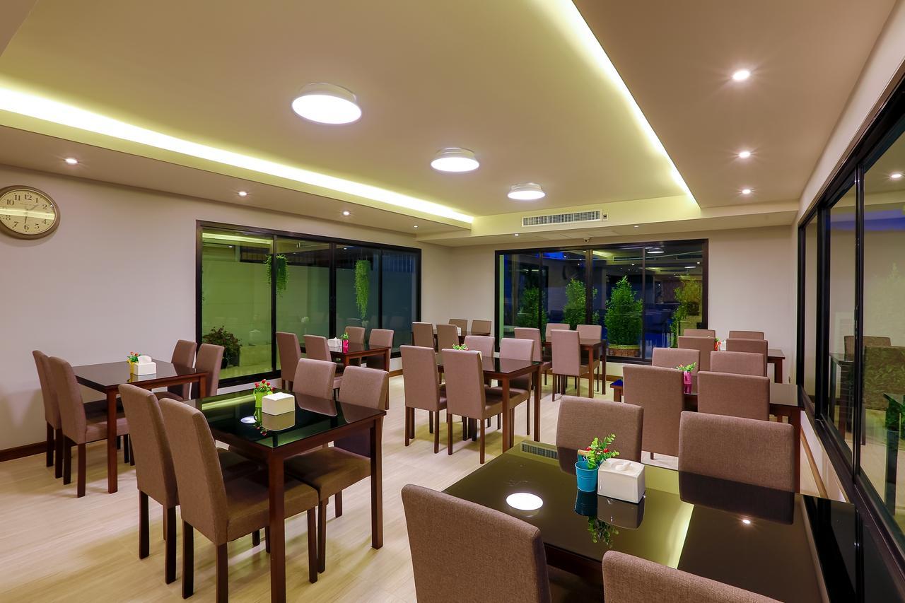 Rung Aroon Hotel By Le Siri Chiang Mai Exterior photo